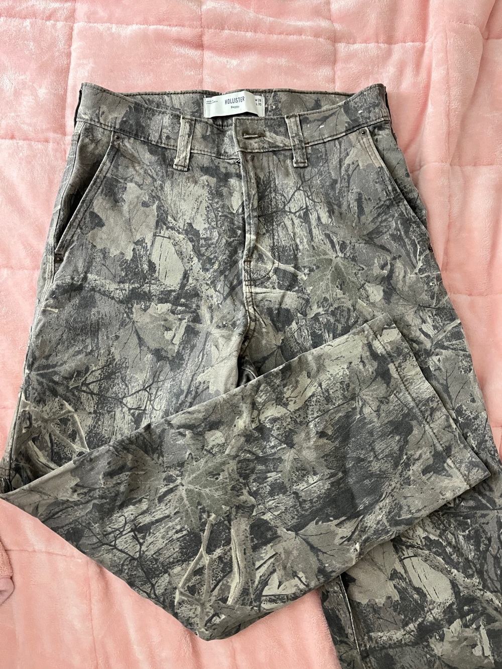 Hollister Real Tree Camo Print Straight Leg Pants